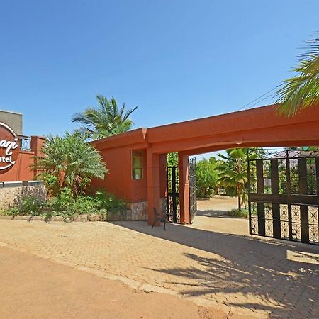 Ropani Hotel Kitende Dış mekan fotoğraf