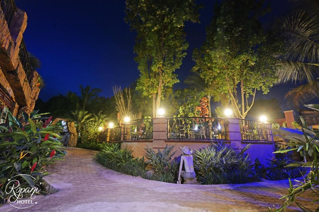 Ropani Hotel Kitende Dış mekan fotoğraf